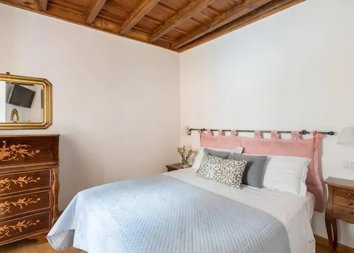 Iflat Via Del Corso Elegant Apartamento *